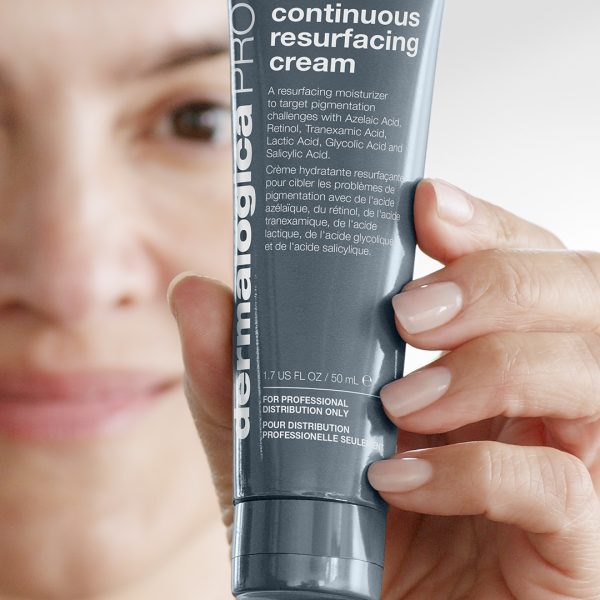 9x16_MelanoPRO_Model_4