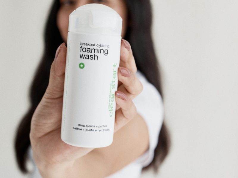 breakout clearing foaming wash_6 oz bea 01